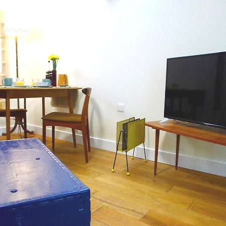 “Dragons Den” Centrally Located Modern Apartment Aberystwyth Luaran gambar